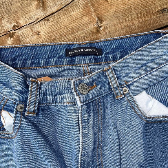 Brandy Melville patch jeans - Picture 4 of 4